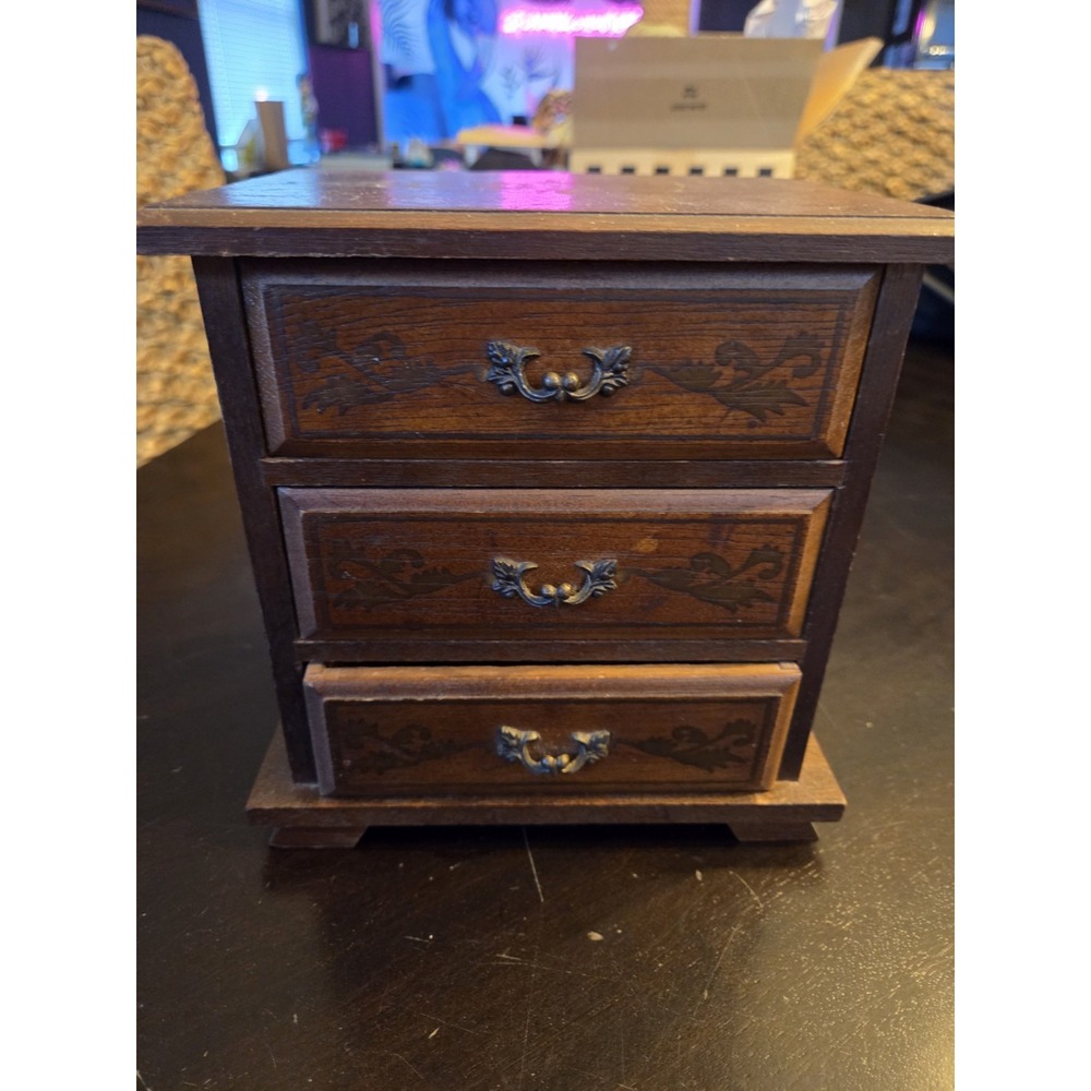 Vintage Laurel Japan Musical Jewelry Box